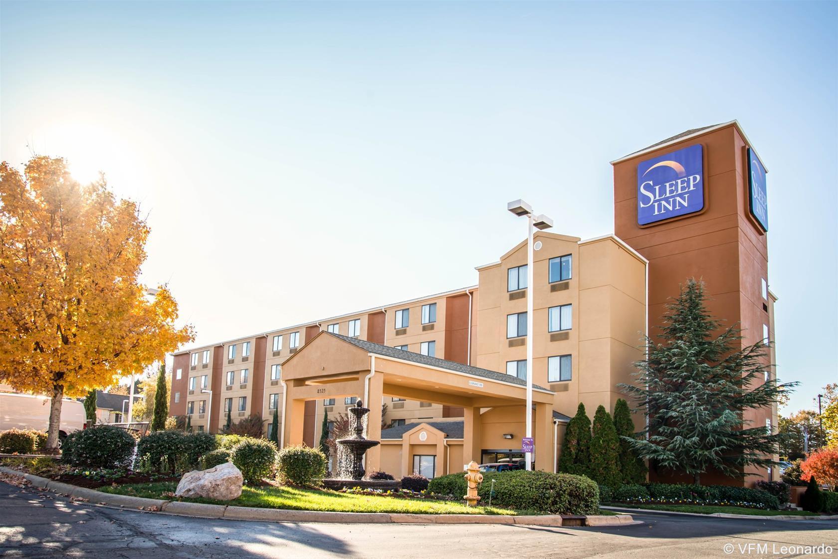 Sleep Inn University Place Charlotte Bagian luar foto